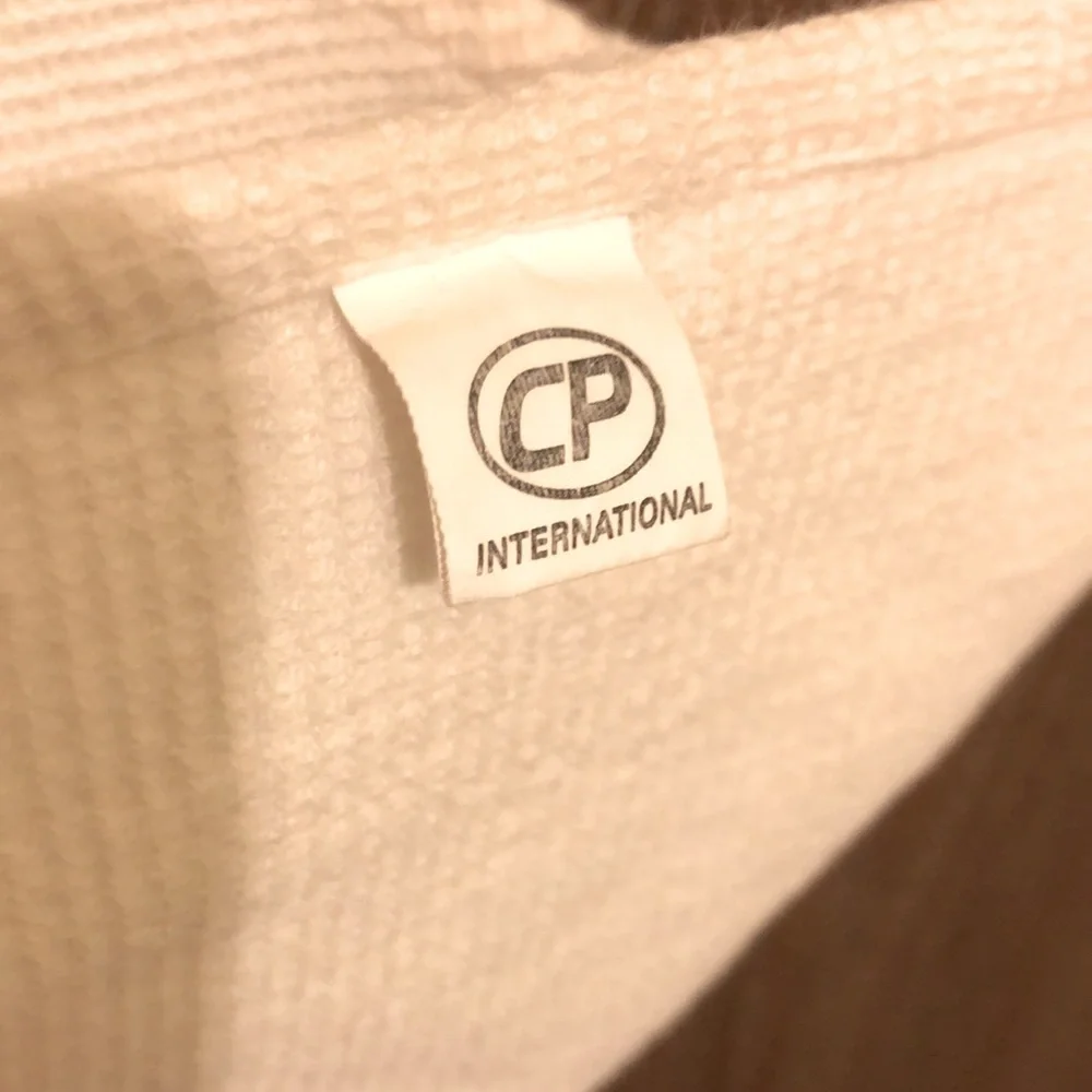 CP International Apron 30x26”, each tie is 29”